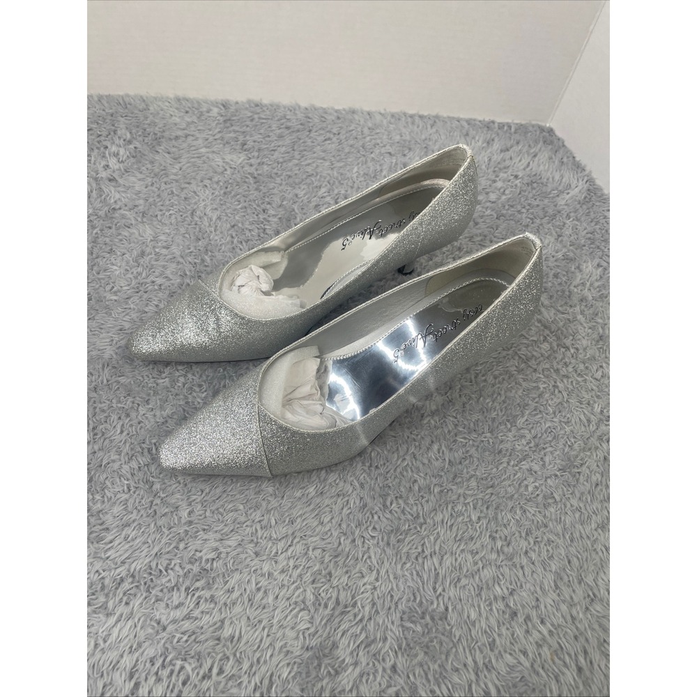 Easy Street‎ Alive 5 Pumps Womens 8.5WW Silver Glitter Pointed Toe Kitten Heels